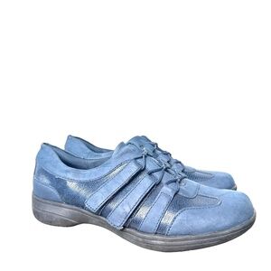 NEW Trotters Joy Walking Shoes Sneakers Womens Arch Support Adjustable Blue 7